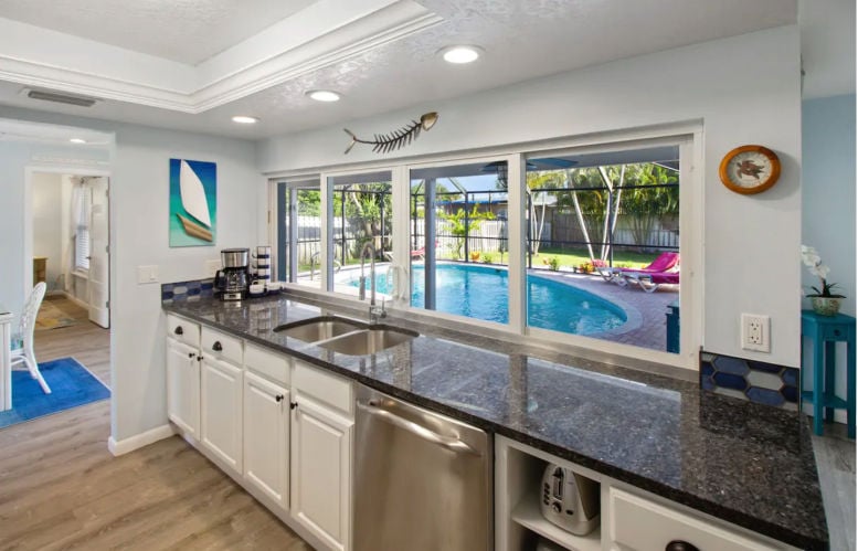 25 Beach House Rentals on AirBnB's Most Popular SE Beaches 19 25 Beach House Rentals on AirBnB's Most Popular SE Beaches