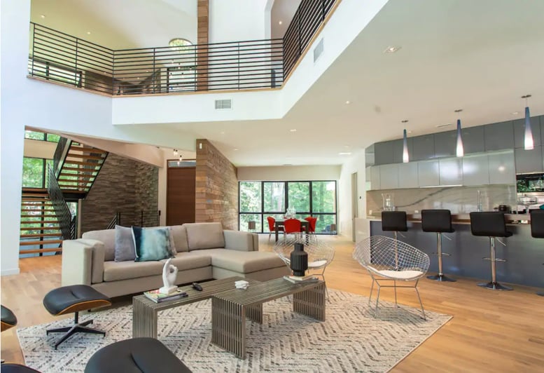 15 Luxury Atlanta Rentals That Will Make You Feel Like A Y'allywood Star 12 15 Luxury Atlanta Rentals That Will Make You Feel Like A Y'allywood Star