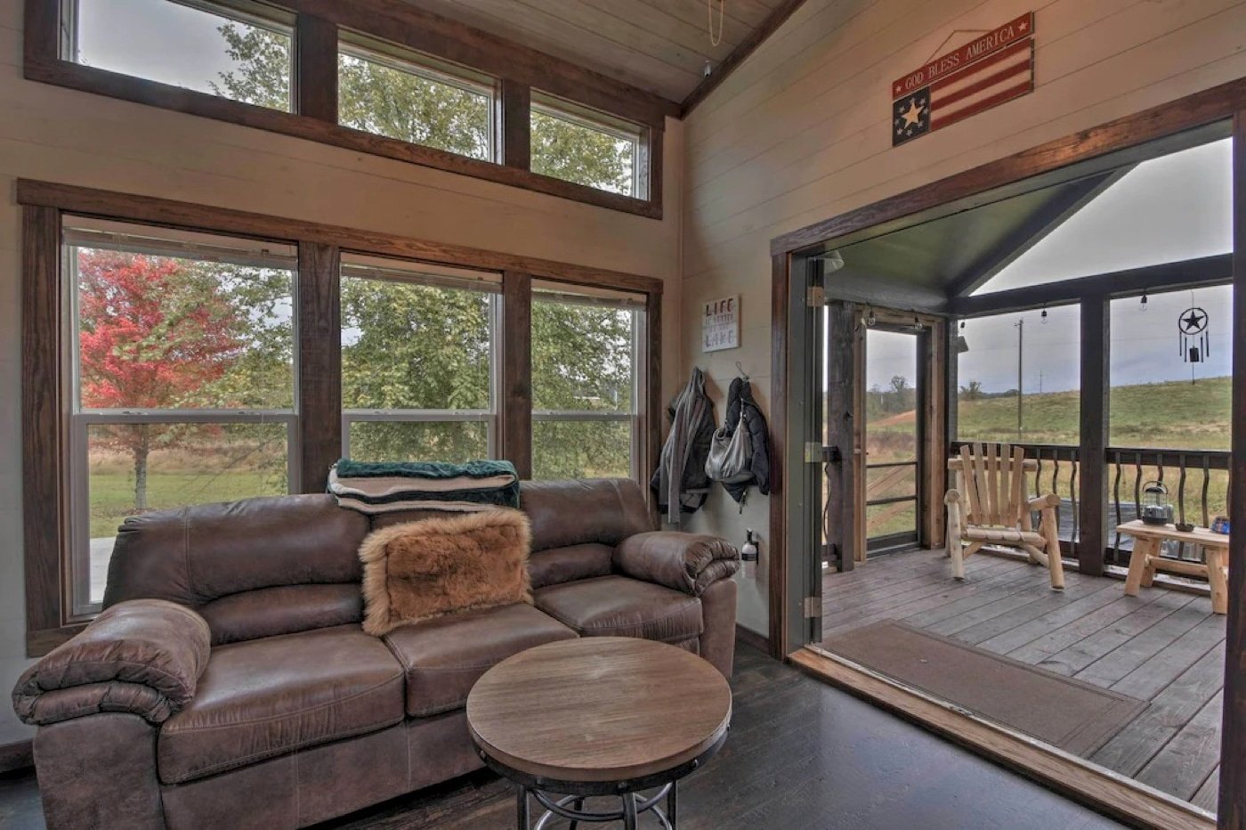 21 Perfect Tiny House Rentals In (2024)