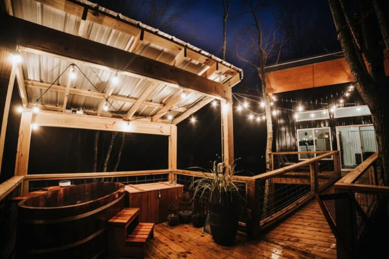 21 Perfect Tiny House Rentals In (2024)