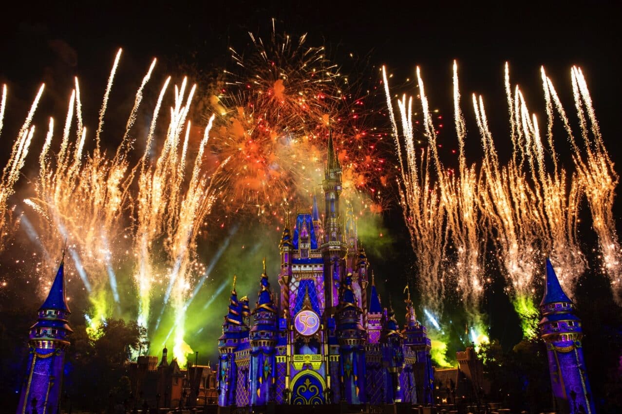 YOUR COMPLETE GUIDE TO DISNEY FIREWORKS AT WDW TIPS FOR SEEING THEM 