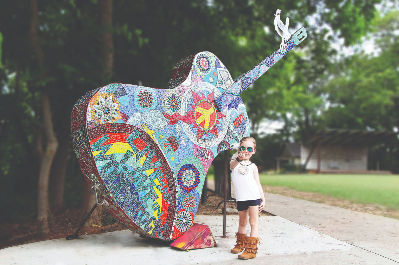 Explore Woodstock During FREE Scavenger Hunt