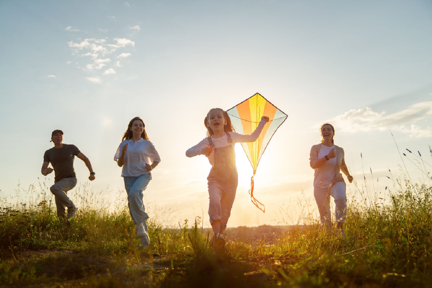 Let's Go Build & Fly a Kite in Woodstock