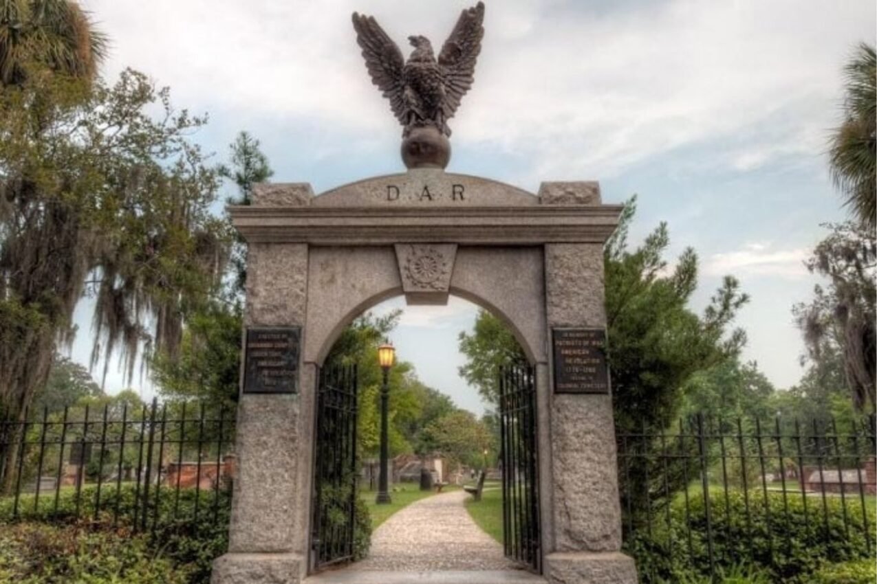 Colonial Park Cemetery Tour 1 Colonial Park Cemetery Tour